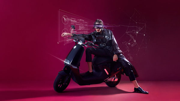 യാദിയ ഇലക്ട്രിക് സ്കൂട്ടറിന്റെ പരസ്യത്തിൽ പ്രത്യക്ഷപ്പെട്ട് വിൻ ഡീസൽ