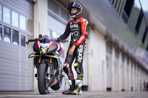 ട്യൂണോ V4 X ലിമിറ്റഡ് എഡിഷൻ അവതരിപ്പിച്ച് അപ്രീലിയ