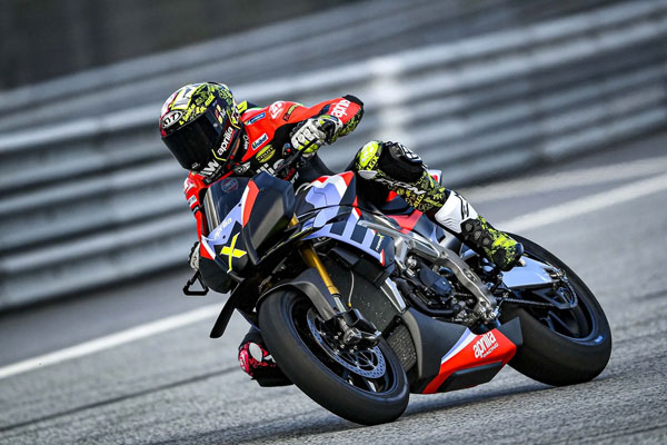 ട്യൂണോ V4 X ലിമിറ്റഡ് എഡിഷൻ അവതരിപ്പിച്ച് അപ്രീലിയ