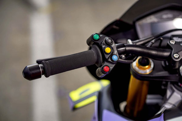 ട്യൂണോ V4 X ലിമിറ്റഡ് എഡിഷൻ അവതരിപ്പിച്ച് അപ്രീലിയ