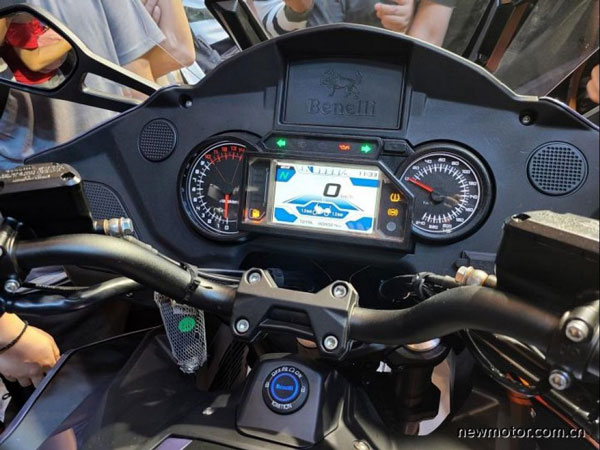 പുതിയ 1200GT പ്രീമിയം ടൂറർ മോട്ടോർസൈക്കിൾ അവതരിപ്പിച്ച് ബെനലി