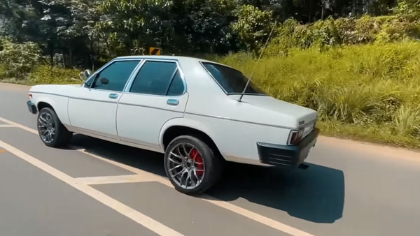 പഴക്കം പേപ്പറിൽ മാത്രം, കണ്ടാൽ പുതുപുത്തൻ; പരിചയപ്പെടാം ഒരു 2000 മോഡൽ കോണ്ടസയെ