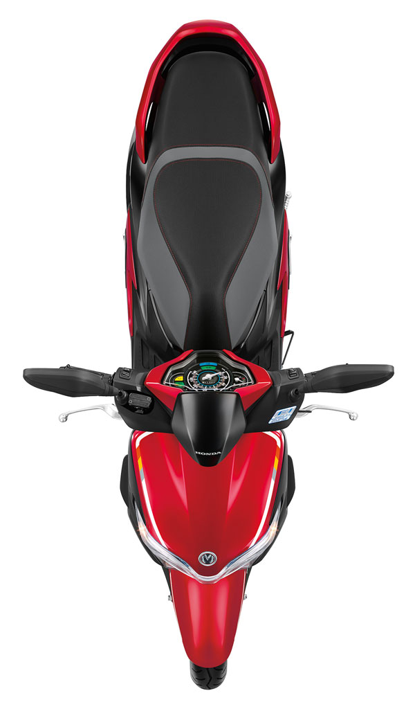 30 മിനിറ്റിനുള്ളില്‍ ചാര്‍ജ് ചെയ്യാം; ഇവി മോട്ടോര്‍സുമായി പങ്കാളിത്തം പ്രഖ്യാപിച്ച് ഹീറോ ഇലക്ട്രിക്