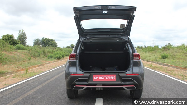 തിരക്കേറിയ നഗര വീഥികൾക്കായി ഒരുക്കിയ അർബൻ എസ്‌യുവി; കിയ സോനെറ്റ് ആദ്യ ഡ്രൈവ് റിവ്യൂ