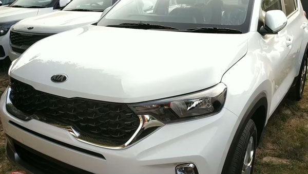 ഡീലർഷിപ്പുകളിൽ എത്തി കിയ സോനെറ്റ്; മിഡ് സ്പെക്ക് HTK+ -ന്റെ ചിത്രങ്ങൾ പുറത്ത്