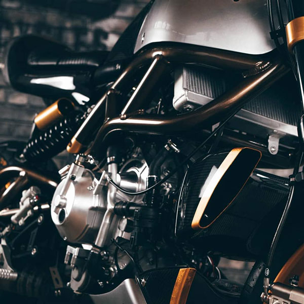 250 സിസി ടൂ-സ്ട്രോക്ക് മോട്ടോർസൈക്കിൾ അവതരിപ്പിക്കാനൊരുങ്ങി ലാംഗ്ഡൻ