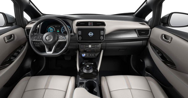 നിരത്തിലെത്തിച്ചത് അഞ്ച് ലക്ഷം യൂണിറ്റുകൾ; താരമായി നിസാൻ ലീഫ് ഇല‌ക്‌ട്രിക്