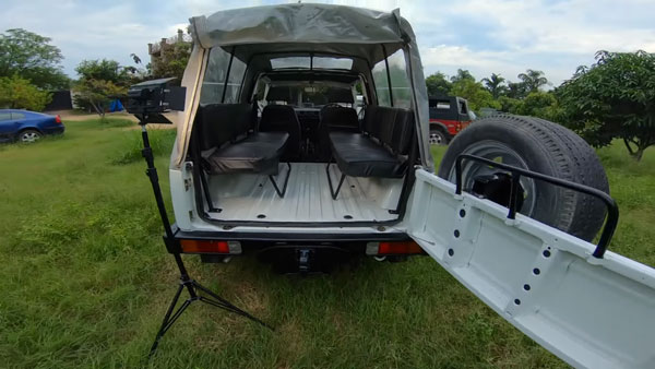 പൊലീസ് സേവനത്തിന് ശേഷം മനോഹരമായി പുനരുധരിച്ച മാരുതി ജിപ്സി