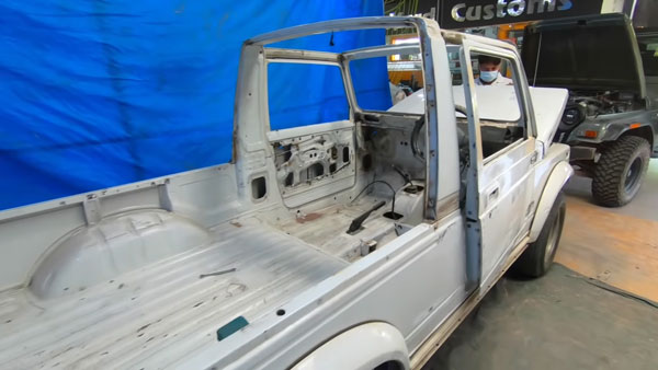 പൊലീസ് സേവനത്തിന് ശേഷം മനോഹരമായി പുനരുധരിച്ച മാരുതി ജിപ്സി