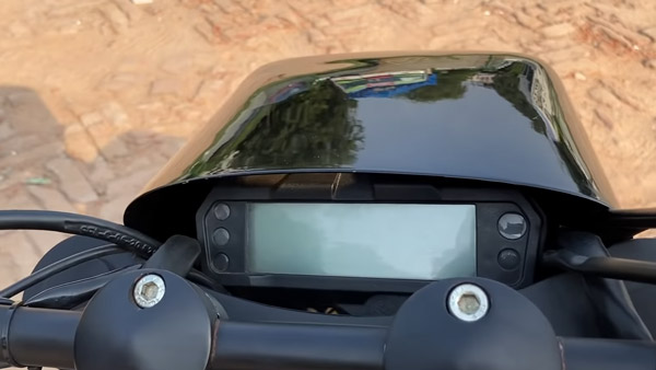 ഇന്ത്യൻ സ്കൗട്ടായി രൂപം മാറി റോയൽ എൻ‌ഫീൽഡ് തണ്ടർബേർഡ്