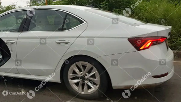 പരീക്ഷണയോട്ടം നടത്തി പുതുതലമുറ സ്‌കോഡ ഒക്ടാവിയ; 2021-ഓടെ അവതരണം