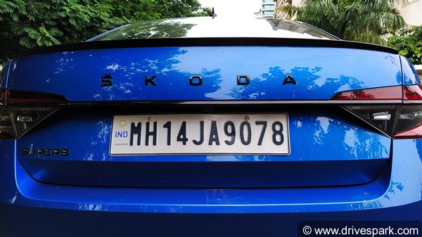 വിപണിയിലെ മികച്ച ആഢംബര സെഡാന്‍; സ്‌കോഡ സൂപ്പര്‍ബ് സ്‌പോര്‍ട്‌ലൈന്‍ റോഡ് ടെസ്റ്റ് റിവ്യൂ