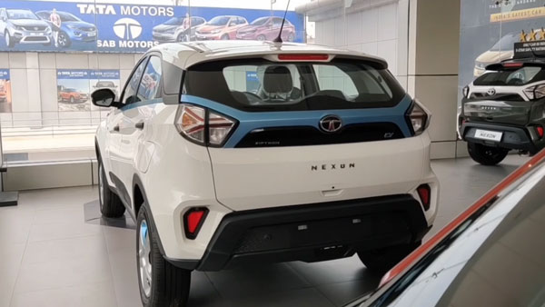 സ്റ്റീല്‍ വിലുകളില്‍ ഒരുങ്ങി നെക്‌സോണ്‍ ഇലക്ട്രിക്; പരിചയപ്പെടാം പ്രാരംഭ പതിപ്പിനെ