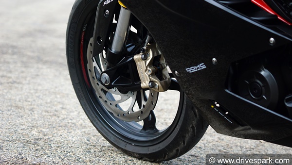 ട്രാക്കിൽ നിന്ന് റോഡിലേക്ക്; ടിവിഎസ് അപ്പാച്ചെ RR 310 റോഡ് ടെസ്റ്റ് റിവ്യൂ