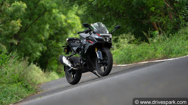 ട്രാക്കിൽ നിന്ന് റോഡിലേക്ക്; ടിവിഎസ് അപ്പാച്ചെ RR 310 റോഡ് ടെസ്റ്റ് റിവ്യൂ