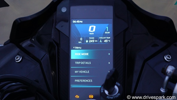 ട്രാക്കിൽ നിന്ന് റോഡിലേക്ക്; ടിവിഎസ് അപ്പാച്ചെ RR 310 റോഡ് ടെസ്റ്റ് റിവ്യൂ