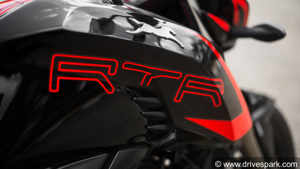 ടിവിഎസ് അപ്പാച്ചെ RTR 200 4V സൂപ്പർ മോട്ടോ ABS പതിപ്പ് പുറത്തിറങ്ങി; വില 1.2 ലക്ഷം രൂപ