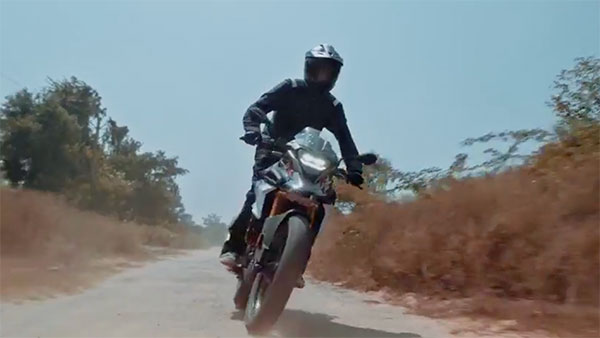 പുതിയ G 310 മോഡലുകളുടെ ഡെലിവറി ആരംഭിച്ച് ബി‌എം‌ഡബ്ല്യു 