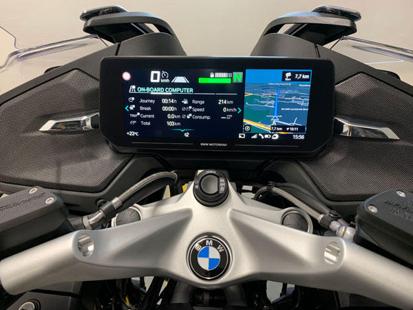 റഡാർ ക്രൂയിസ് കൺട്രോളുമായി പുതിയ ബിഎംഡബ്ല്യു R1250RT വിപണിയിൽ റഡാർ ക്രൂയിസ് കൺട്രോളുമായി പുതിയ ബിഎംഡബ്ല്യു R1250RT വിപണിയിൽ