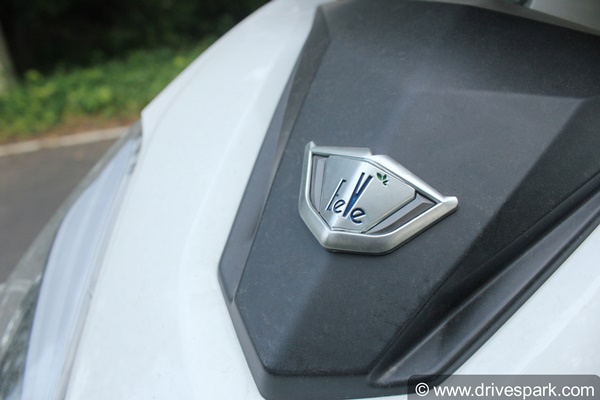 സീറോ എമിഷൻ സിറ്റി കമ്മ്യൂട്ടർ; ഈവ് സെനിയ ഇലക്ട്രിക് സ്കൂട്ടർ ആദ്യ ഇംപ്രഷനുകൾ