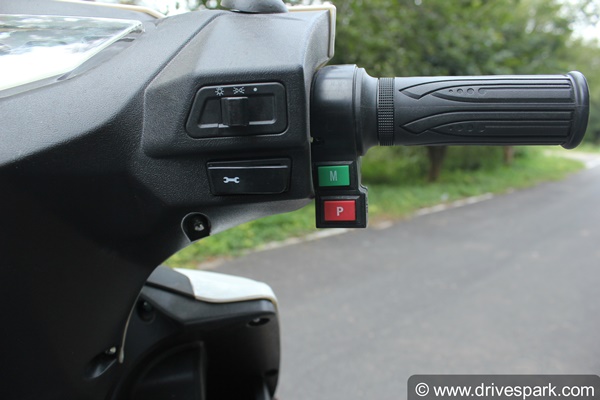 സീറോ എമിഷൻ സിറ്റി കമ്മ്യൂട്ടർ; ഈവ് സെനിയ ഇലക്ട്രിക് സ്കൂട്ടർ ആദ്യ ഇംപ്രഷനുകൾ