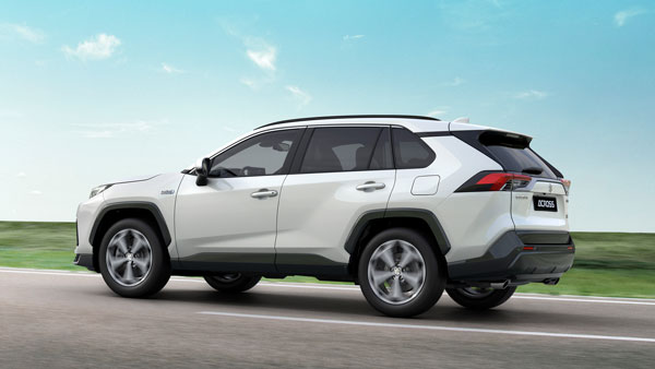 സുസുക്കി ബാഡ്‌ജിലേക്ക് ചേക്കേറി ടൊയോട്ട RAV4; എക്രോസ് വിപണിയിൽ 