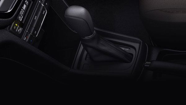 ഉത്സവ സീസണിന് മുന്നോടിയായി അർബൻ ക്രൂയിസറിന്റെ ആദ്യ ബാച്ച് ഡെസ്പാച്ച് ചെയ്ത് ടൊയോട്ട