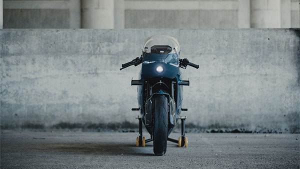 SR/S ഇലക്‌ട്രിക് സ്പോർട്ട് ബൈക്ക് അവതരിപ്പിച്ച് സീറോ