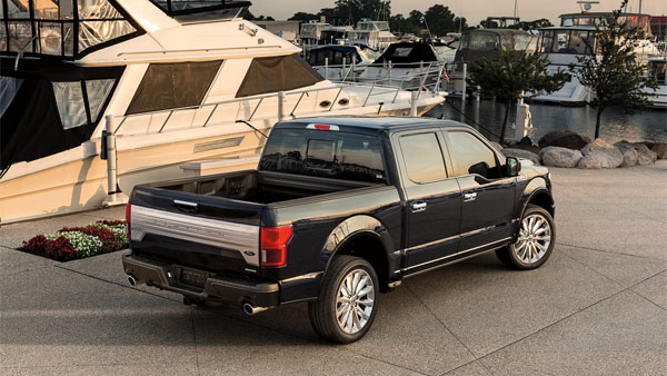 F-150 പിക്കപ്പ് ട്രക്കിലെ മാക്സ് റെക്ലൈൻ സീറ്റുകൾക്ക് പേറ്റൻഡ് നേടി ഫോർഡ്