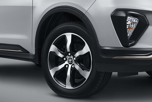 ടൊയോട്ട ഇന്നോവ ക്രിസ്റ്റ ഫെയ്‌സ്‌ലിഫ്റ്റിന്റെ അവതരണം വൈകിയേക്കും