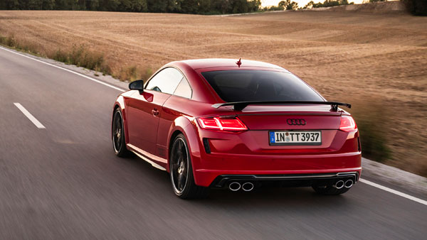 സ്പോർട്ടി ഡിസൈനുമായി പുതിയ TTS കോംപറ്റീഷൻ പ്ലസ് അവതരിപ്പിച്ച് ഔഡി