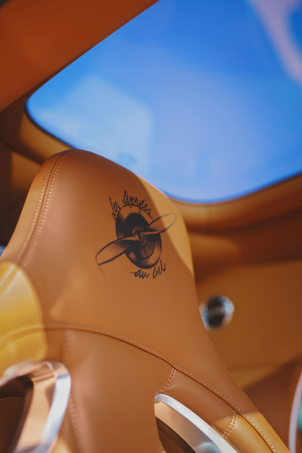 ഏവിയേഷന്‍ ചരിത്രത്തിന് ആദരവുമായി ബുഗാട്ടി; ഷിറോൺ സ്പെഷ്യൽ എഡിഷൻ അവതരിപ്പിച്ചു