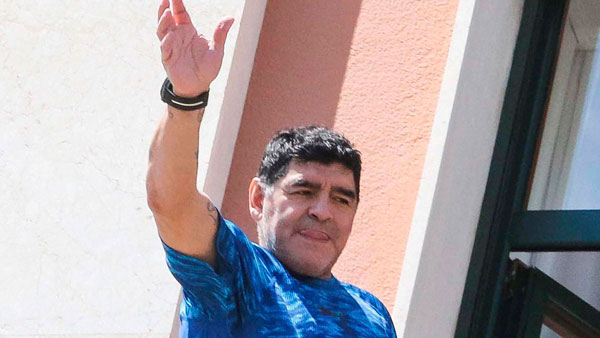 ആഢംബര കാറുകളോട് പെരുത്തിഷ്ടം; മറഡോണയുടെ വാഹന ശേഖരം വീതം വെച്ചേക്കും