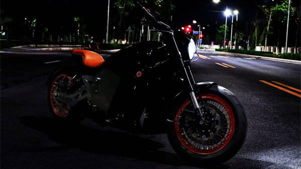 ഇവോക്ക് അര്‍ബന്‍ ക്ലാസിക് ഇലക്ട്രിക് മോട്ടോര്‍സൈക്കിള്‍ ഇന്ത്യയിലേക്കും; അവതരണം ഉടന്‍