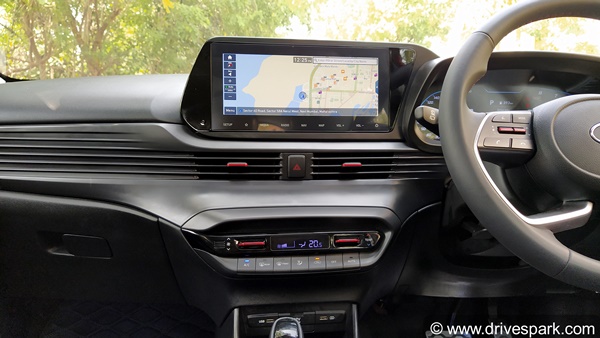 കിടിലന്‍ ലുക്കും, കൈനിറയെ ഫീച്ചറുകളും; പുതുതലമുറ ഹ്യുണ്ടായി i20 ആദ്യ ഡ്രൈവ് റിവ്യു