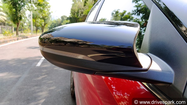 കിടിലന്‍ ലുക്കും, കൈനിറയെ ഫീച്ചറുകളും; പുതുതലമുറ ഹ്യുണ്ടായി i20 ആദ്യ ഡ്രൈവ് റിവ്യു