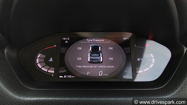 വിപണിയിൽ വിപ്ലവം സൃഷ്ടിക്കാൻ നിസാൻ; മാഗ്നൈറ്റ് ആദ്യ ഡ്രൈവ് റിവ്യൂ