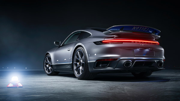 ലിമിറ്റഡ് എഡിഷൻ 911 ടർബോ S സ്പോർട്സ് കാർ അവതരിപ്പിച്ച് പോർഷ