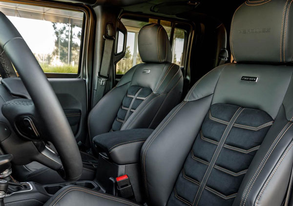 “ഗോഡ് ഓഫ് ഓൾ ട്രക്സ്”; ഹെർക്കുലീസ് 6×6 പിക്കപ്പ് ട്രക്ക് അവതരിപ്പിച്ച് റെസ്വാനി