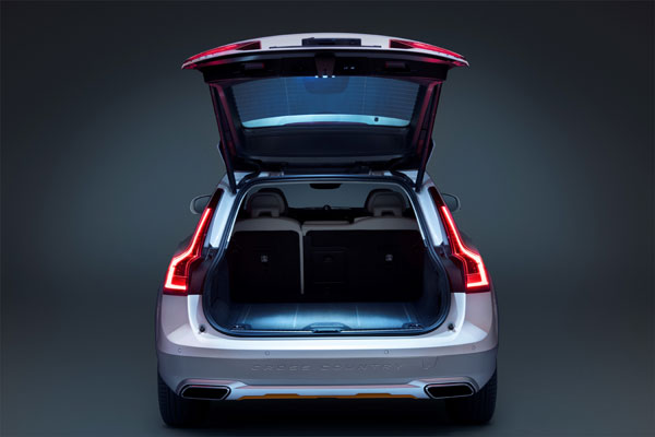 V90 ക്രോസ് കണ്‍ട്രി ഇന്ത്യന്‍ വെബ്സൈറ്റില്‍ നിന്ന് നീക്കം ചെയ്ത് വോള്‍വോ