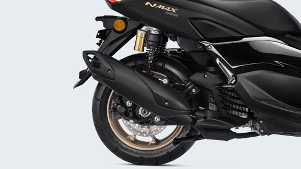 NMAX 155 മാക്‌സി സ്‌കൂട്ടറിന് പുതിയ വേരിയന്റ് സമ്മാനിച്ച് യമഹ