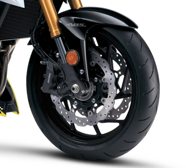 2021 മോഡൽ GSX-S750 സൂപ്പർ ബൈക്ക് പുറത്തിറക്കി സുസുക്കി