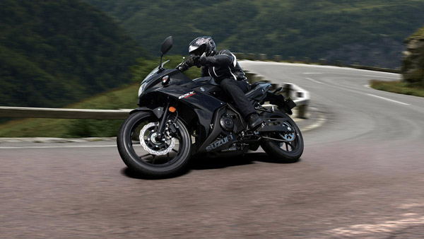2021 മോഡൽ GSX250R അവതരിപ്പിച്ച് സുസുക്കി