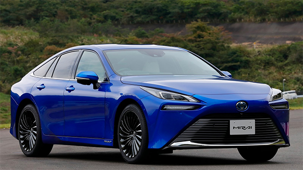 പുതുതലമുറ മിറായ് ഫ്യുവൽ സെൽ ഇലക്ട്രിക് കാർ പുറത്തിറക്കി ടൊയോട്ട