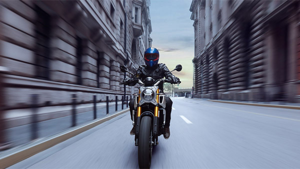 700 CL-X ഹെറിറ്റേജ് ഫിലിപ്പൈൻസിൽ അവതരിപ്പിച്ച് സിഫ്മോട്ടോ