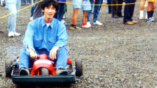 സ്യൂട്ട്കേസിനുള്ളിൽ ഒരു കുഞ്ഞൻ കാർ; പരിചയപ്പെടാം മൂന്ന് പതിറ്റാണ്ടായിട്ടും പുറത്തിറങ്ങാത്ത മസ്ദയുടെ ആശയത്തെ