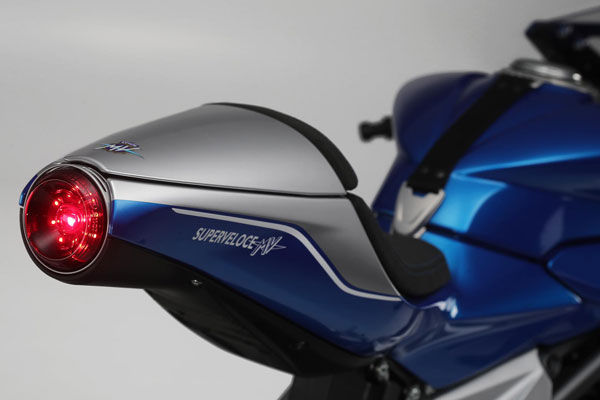 സൂപ്പര്‍വെലോസ് ആല്‍പൈന്‍ ലിമിറ്റഡ് എഡിഷന്‍ ചൂടപ്പംപോലെ വിറ്റഴിച്ച് എംവി അഗസ്റ്റ