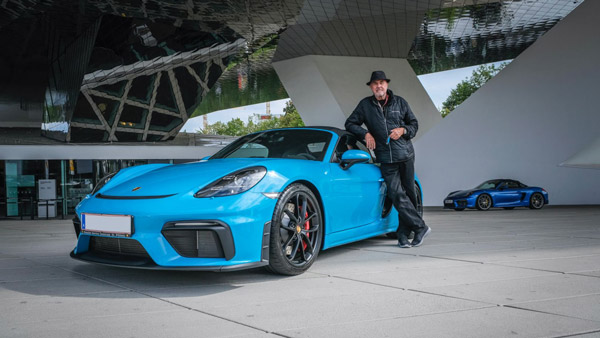 80 -ാം വയസിൽ 80 -ാമത്തെ പോർഷ കരസ്ഥമാക്കി ഒട്ടോകാർ