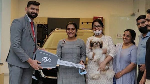 സെൽറ്റോസ് ആനിവേഴ്‌സറി എഡിഷൻ സ്വന്തമാക്കി രജിഷ വിജയൻ