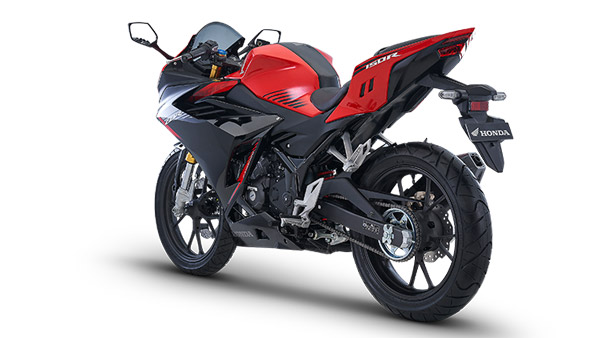 കിടിലൻ ലുക്കും പുത്തൻ ഫീച്ചറുകളുമായി 2021 CBR150R വിപണിയിൽ; ഇന്ത്യയിലേക്ക് എത്തുമോ? 